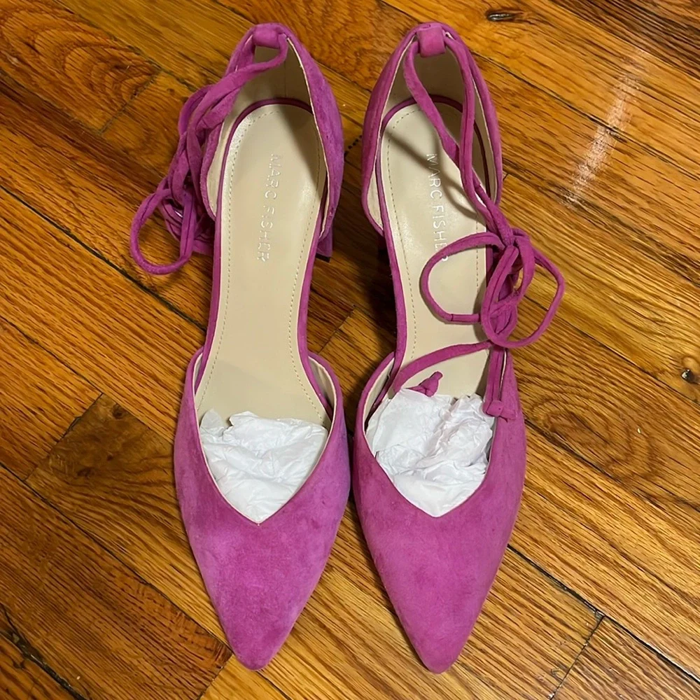 Marc Fisher Cerana Block Heels - Picture 1 of 4